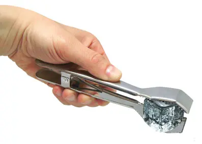 Pinza Hielo Inox.