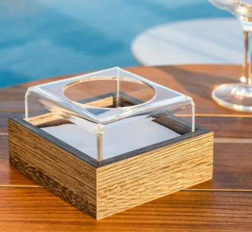 Servilletero Madera Con Tapa 11X11X11 Cm.