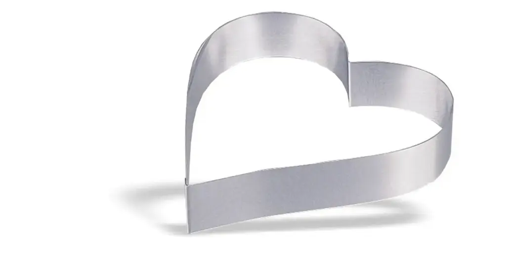 Molde Corazon Inox. 8X4,5 Cm.