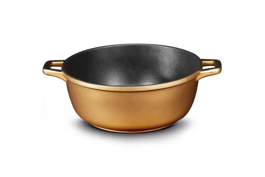 Cacerola Honda De Aluminio Fundido Color Bronce 24 Cm